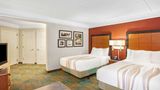 La Quinta Inn & Suites Galleria Area Room