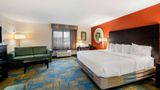 La Quinta Inn & Suites Mansfield Suite