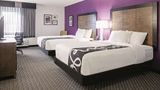 La Quinta Inn & Suites Baltimore North Room