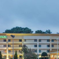 La Quinta Inn & Suites Atlanta Roswell