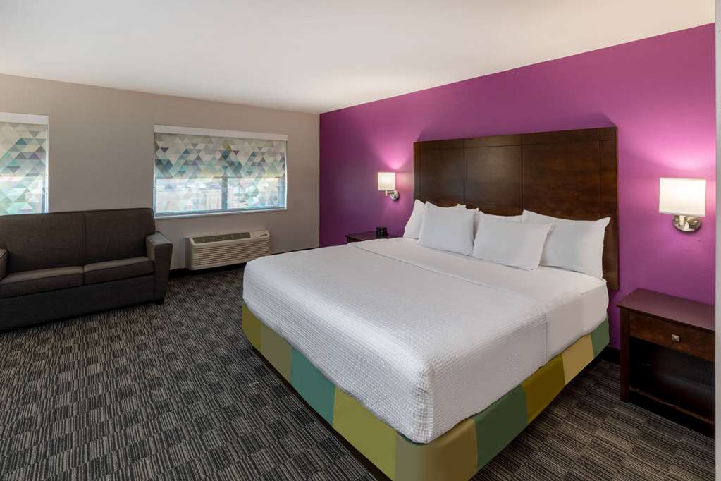 La Quinta Inn Houston Northwest- Houston, TX Hotels- Tourist Class 