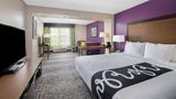 La Quinta Inn & Suites Visalia Suite
