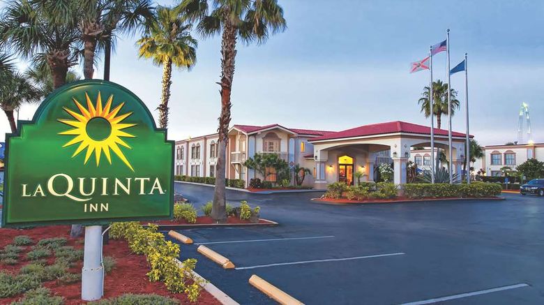 <b>La Quinta Inn Orlando Intl Drive North Exterior</b>. Images powered by <a href="https://iceportal.shijigroup.com/" title="IcePortal" target="_blank">IcePortal</a>.
