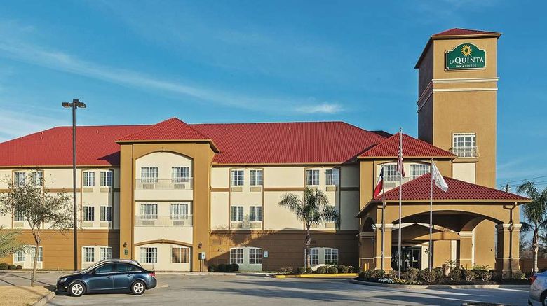 <b>La Quinta Inn & Suites HOU Hobby Arpt Exterior</b>. Images powered by <a href="https://iceportal.shijigroup.com/" title="IcePortal" target="_blank">IcePortal</a>.