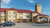 <b>La Quinta Inn & Suites HOU Hobby Arpt Exterior</b>. Images powered by <a href="https://iceportal.shijigroup.com/" title="IcePortal" target="_blank">IcePortal</a>.