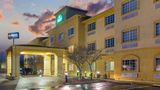 La Quinta Inn & Suites Fort Smith Exterior