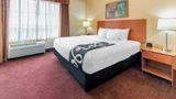 <b>La Quinta Inn & Suites Hobbs Suite</b>. Images powered by <a href="https://iceportal.shijigroup.com/" title="IcePortal" target="_blank">IcePortal</a>.