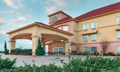 La Quinta Inn & Suites Glen Rose