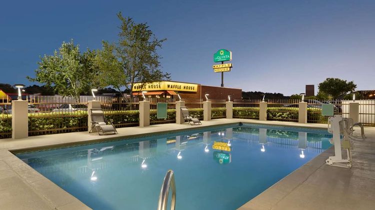 La Quinta Inn & Suites Dothan Pool