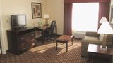 La Quinta Inn & Suites Macon West Suite