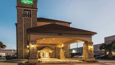 La Quinta Inn & Suites South