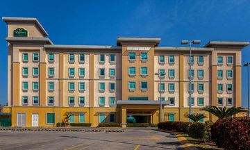 La Quinta by Wyndham Poza Rica