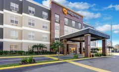 La Quinta Inn & Suites Tampa Central