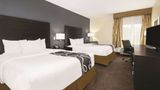 La Quinta Inn & Suites Karnes City Room