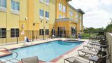 La Quinta Inn & Suites Karnes City Pool