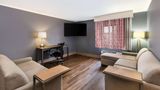 La Quinta Inn & Suites Goodlettsville Suite