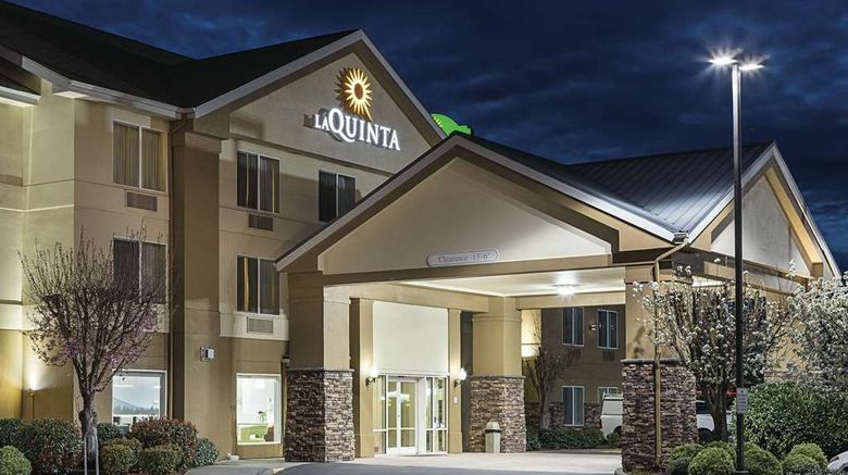 <b>La Quinta Inn & Sts Cntr Point Medford Exterior</b>. Images powered by <a href="https://iceportal.shijigroup.com/" title="IcePortal" target="_blank">IcePortal</a>.