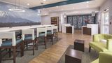 <b>La Quinta Inn & Sts Cntr Point Medford Lobby</b>. Images powered by <a href="https://iceportal.shijigroup.com/" title="IcePortal" target="_blank">IcePortal</a>.
