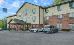 Motel 6 Morehead