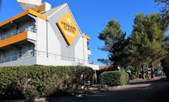 Hotel Premiere Classe Orange