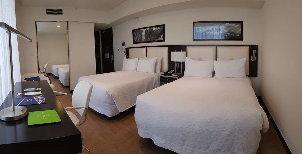 Hampton by Hilton Santa Cruz Equipetrol Santa Cruz Bolivia