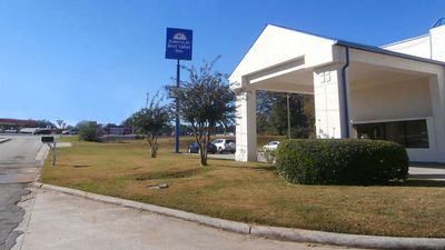 Americas Best Value Inn Tucker
