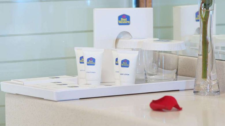 <b>Best Western Plus Salmiya Room</b>. Images powered by <a href="https://iceportal.shijigroup.com/" title="IcePortal" target="_blank">IcePortal</a>.