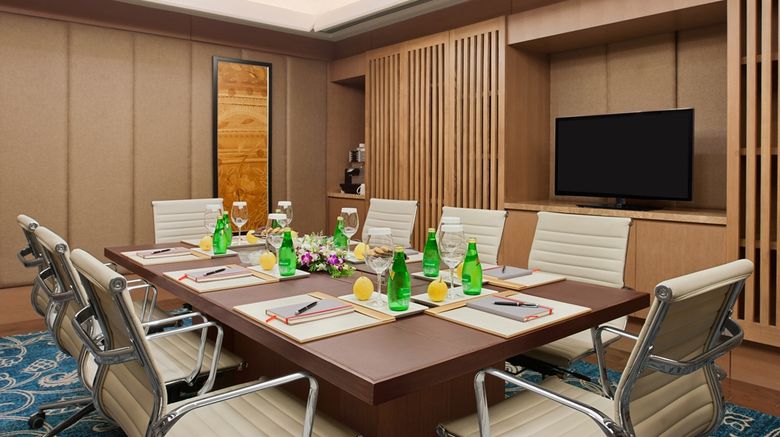 <b>The Leela Ambience Convention Hotel Meeting</b>. Images powered by <a href="https://iceportal.shijigroup.com/" title="IcePortal" target="_blank">IcePortal</a>.