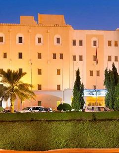 Sur Plaza Hotel