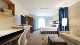 Home2 Suites by Hilton Milwaukee Airport Room