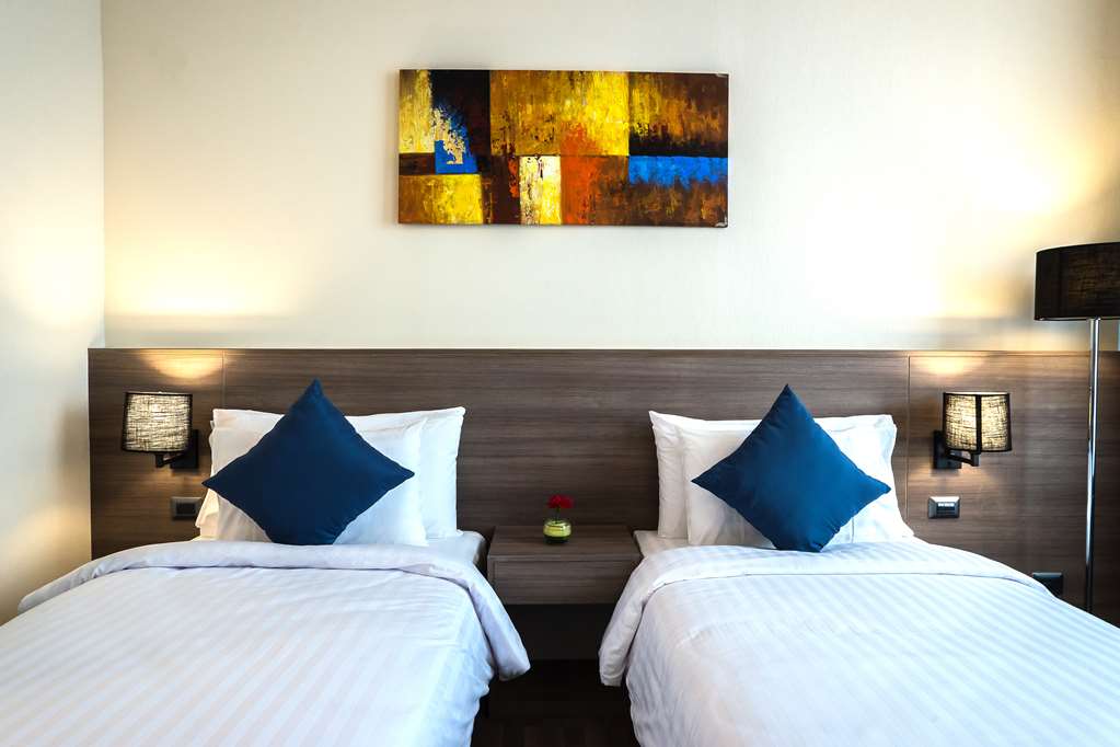 best western plus hotel pillows