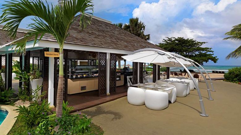 <b>Melia Braco Village Beach</b>. Images powered by <a href="https://iceportal.shijigroup.com/" title="IcePortal" target="_blank">IcePortal</a>.