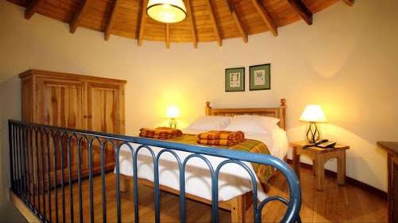 <b>Vieja Cuba Hotel Room</b>. Images powered by <a href="https://iceportal.shijigroup.com/" title="IcePortal" target="_blank">IcePortal</a>.