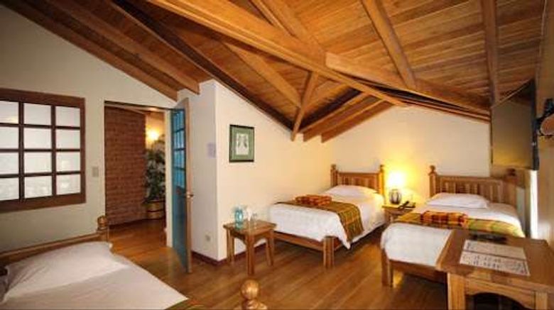 <b>Vieja Cuba Hotel Room</b>. Images powered by <a href="https://iceportal.shijigroup.com/" title="IcePortal" target="_blank">IcePortal</a>.