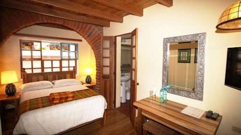<b>Vieja Cuba Hotel Room</b>. Images powered by <a href="https://iceportal.shijigroup.com/" title="IcePortal" target="_blank">IcePortal</a>.