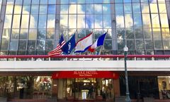 Best Western Premier Blake Hotel