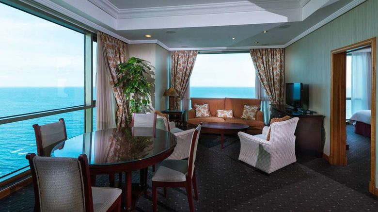 <b>Catalonia Santo Domingo Suite</b>. Images powered by <a href="https://iceportal.shijigroup.com/" title="IcePortal" target="_blank">IcePortal</a>.