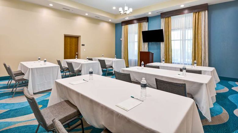 <b>Homewood Suites by Hilton Galveston Meeting</b>. Images powered by <a href="https://iceportal.shijigroup.com/" title="IcePortal" target="_blank">IcePortal</a>.