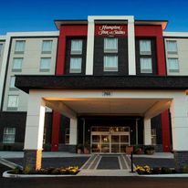 Hampton Inn & Suites Thunder Bay