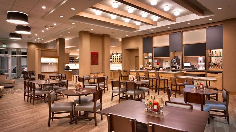 <b>Hyatt Place Emeryville/San Francisco Bay Restaurant</b>. Images powered by <a href="https://iceportal.shijigroup.com/" title="IcePortal" target="_blank">IcePortal</a>.