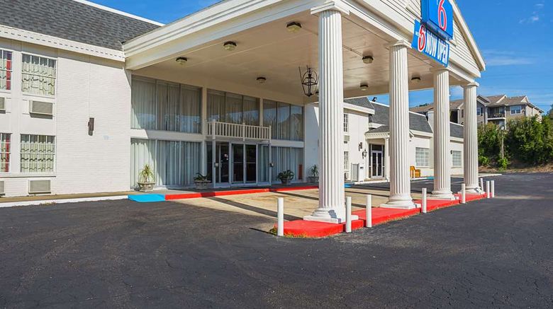 Motel 6 Vicksburg Exterior. Images powered by <a href="https://iceportal.shijigroup.com" target="_blank" rel="noopener">Ice Portal</a>.
