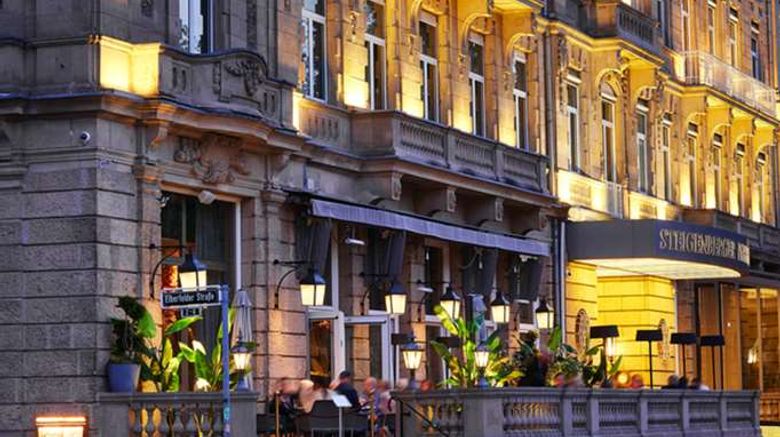 <b>Steigenberger Icon Parkhotel Duesseldorf Restaurant</b>. Images powered by <a href=https://www.travelagewest.com/Hotels/Duesseldorf-Germany/