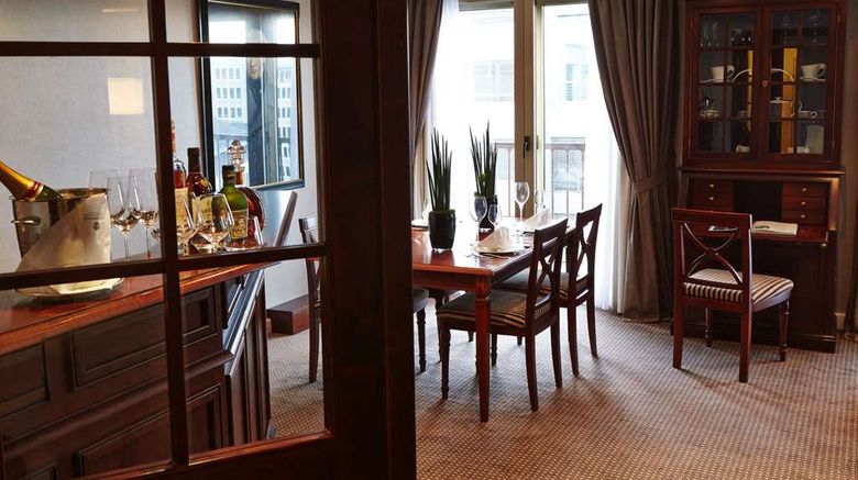 <b>Steigenberger Frankfurter Hof Room</b>. Images powered by <a href=https://www.travelagewest.com/Hotels/Frankfurt/