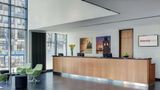 <b>IntercityHotel Hamburg Hauptbahnhof Lobby</b>. Images powered by <a href="https://iceportal.shijigroup.com/" title="IcePortal" target="_blank">IcePortal</a>.