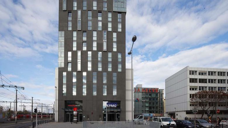 InterCityHotel Mannheim Exterior. Images powered by <a href="https://iceportal.shijigroup.com" target="_blank" rel="noopener">Ice Portal</a>.