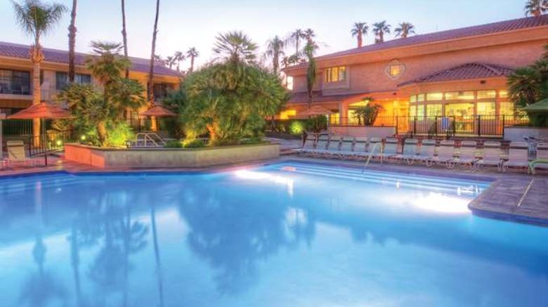 <b>Desert Oasis by Vacation Club Rentals Pool</b>. Images powered by <a href="https://iceportal.shijigroup.com/" title="IcePortal" target="_blank">IcePortal</a>.