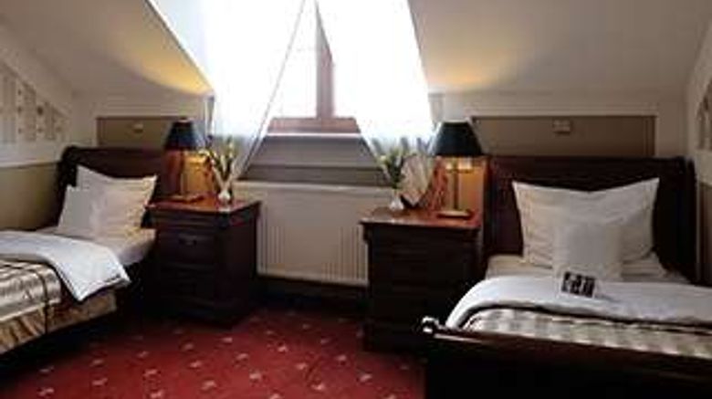 <b>Hotel Diament Arsenal Palace Room</b>. Images powered by <a href="https://iceportal.shijigroup.com/" title="IcePortal" target="_blank">IcePortal</a>.