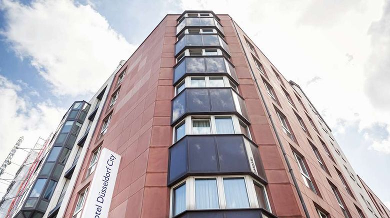 Hotel Duesseldorf City by Tulip Inn Exterior. Images powered by <a href="https://iceportal.shijigroup.com" target="_blank" rel="noopener">Ice Portal</a>.