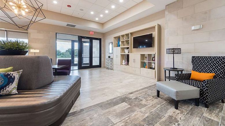 <b>Home2 Suites Dallas Grand Prairie Lobby</b>. Images powered by <a href="https://iceportal.shijigroup.com/" title="IcePortal" target="_blank">IcePortal</a>.