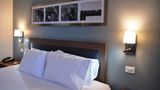 Hampton Inn & Suites by Hilton Salamanca Room
